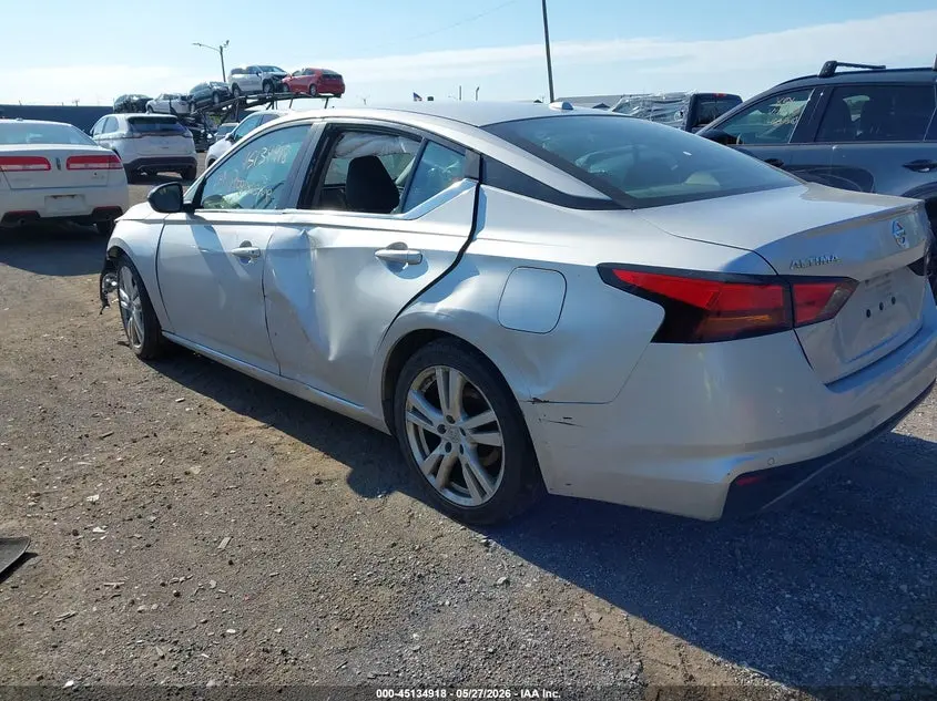 2020 NISSAN ALTIMA SR FWD