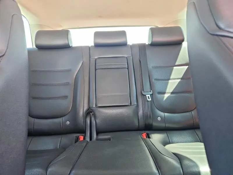 2013 VOLKSWAGEN TOUAREG V6  