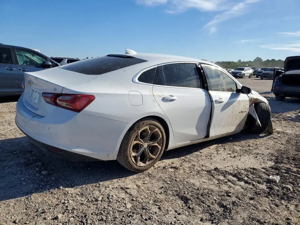 2022 CHEVROLET MALIBU LT  