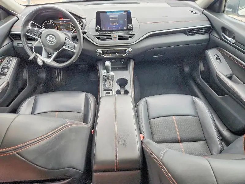 2021 NISSAN ALTIMA SR  
