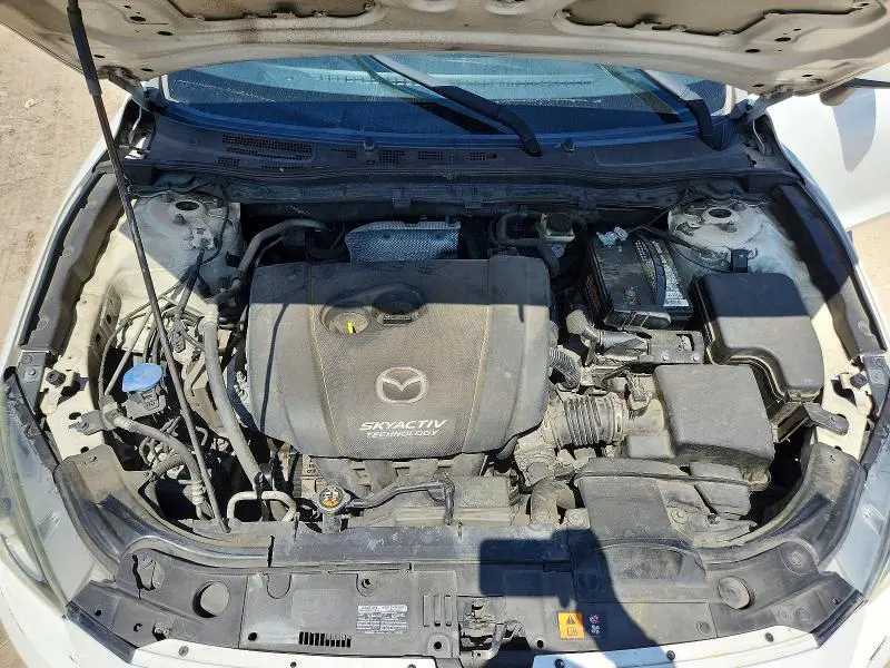 2016 MAZDA 3 TOURING  