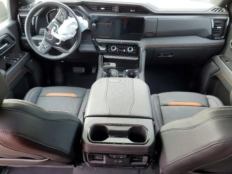 2026 GMC SIERRA K1500 AT4  