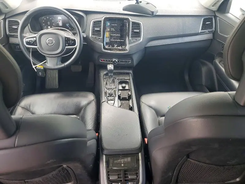 2020 VOLVO XC90 T5 MOMENTUM  