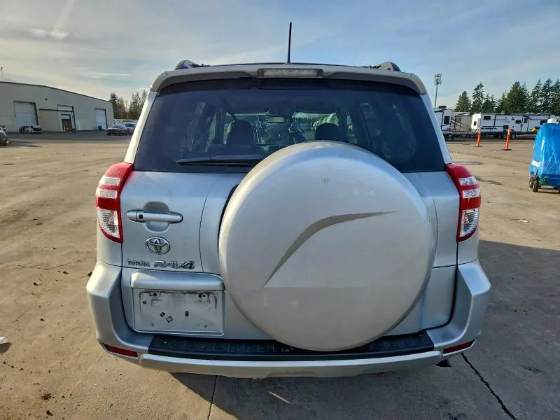 2010 TOYOTA RAV4 LIMITED  