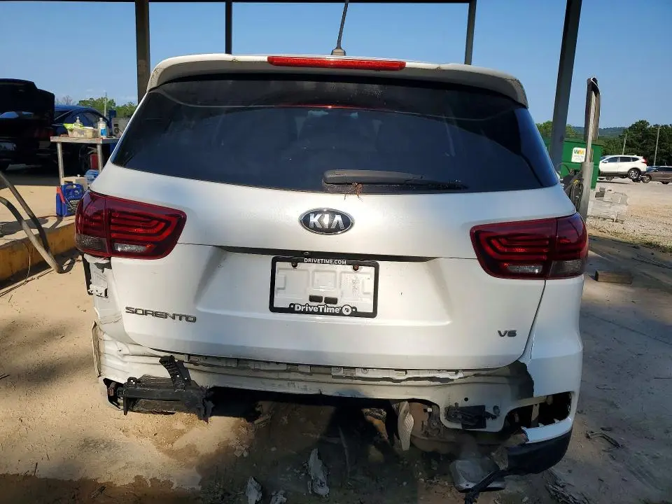 2020 KIA SORENTO S  