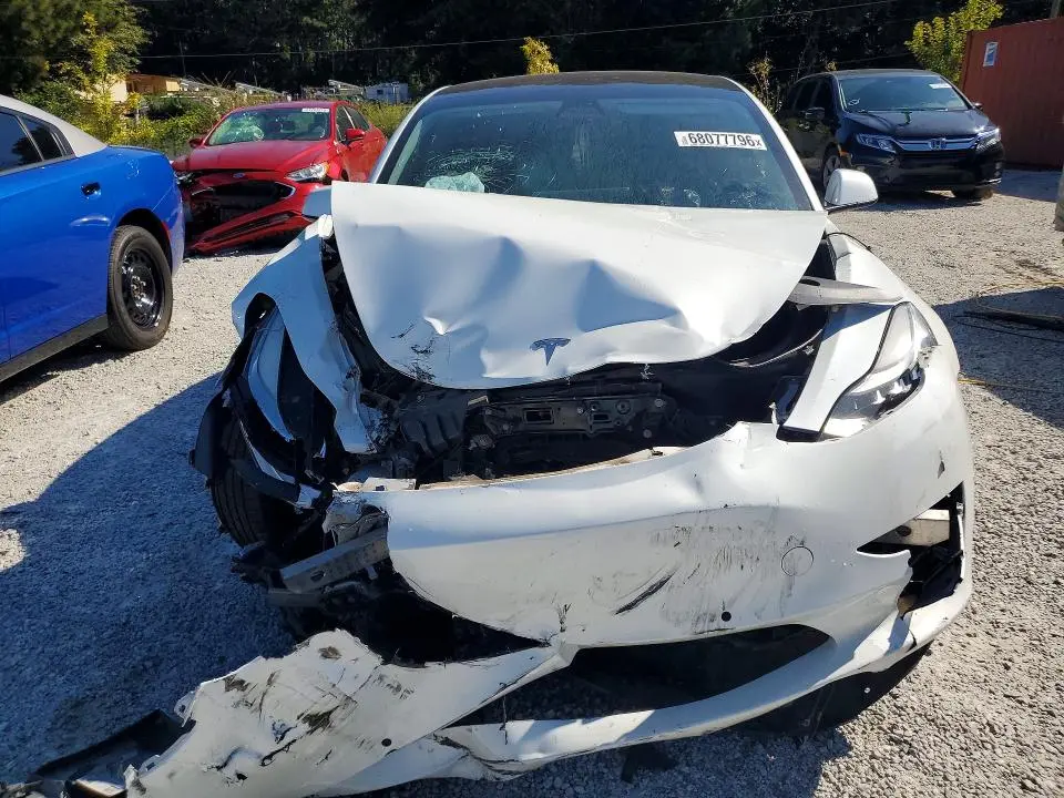 2018 TESLA MODEL 3   