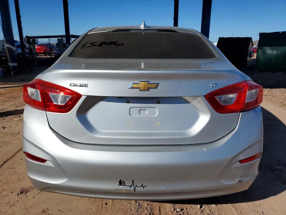 2017 CHEVROLET CRUZE LT  