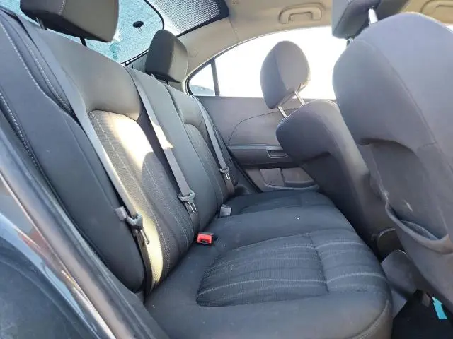 2017 CHEVROLET SONIC LT  