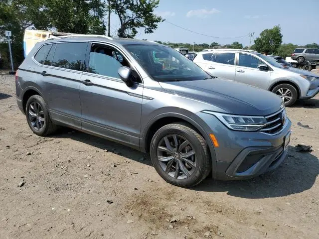 2022 VOLKSWAGEN TIGUAN SE  