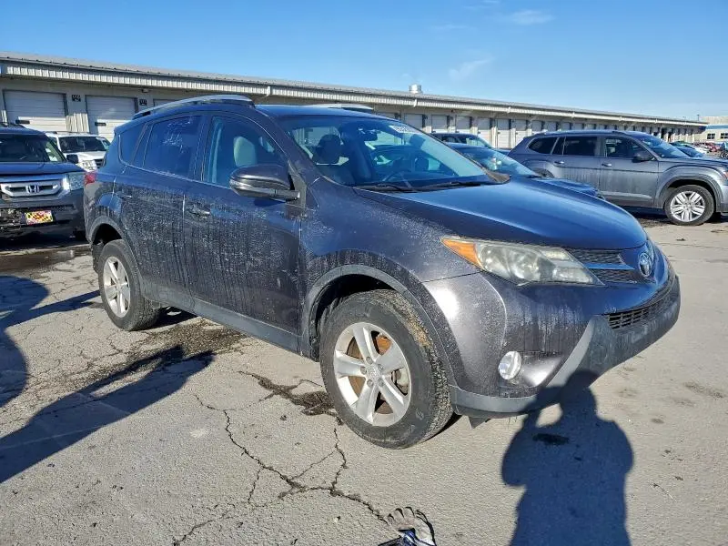 2013 TOYOTA RAV4 XLE  
