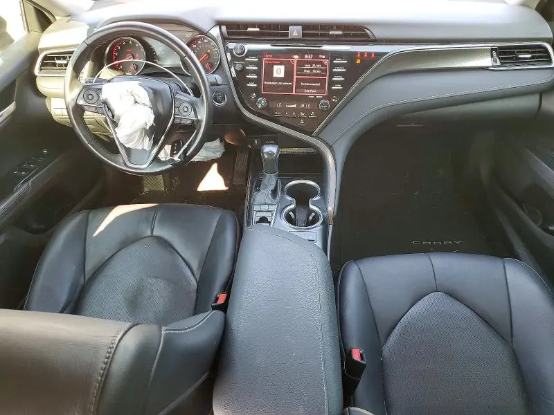 2020 TOYOTA CAMRY XSE  