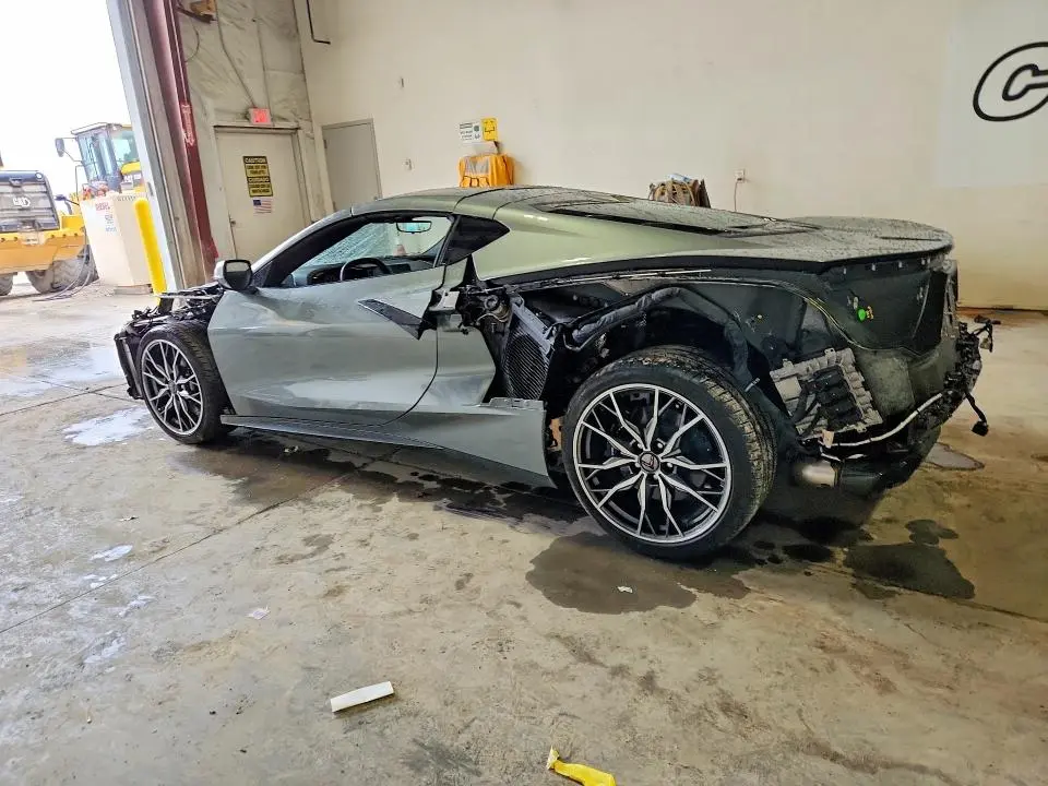 2024 CHEVROLET CORVETTE STINGRAY 2LT  