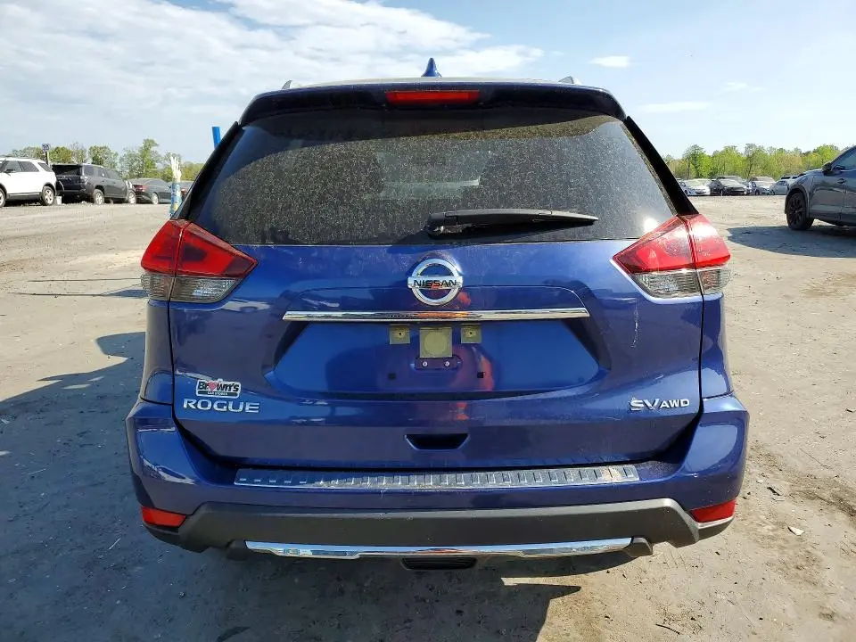 2017 NISSAN ROGUE SV  