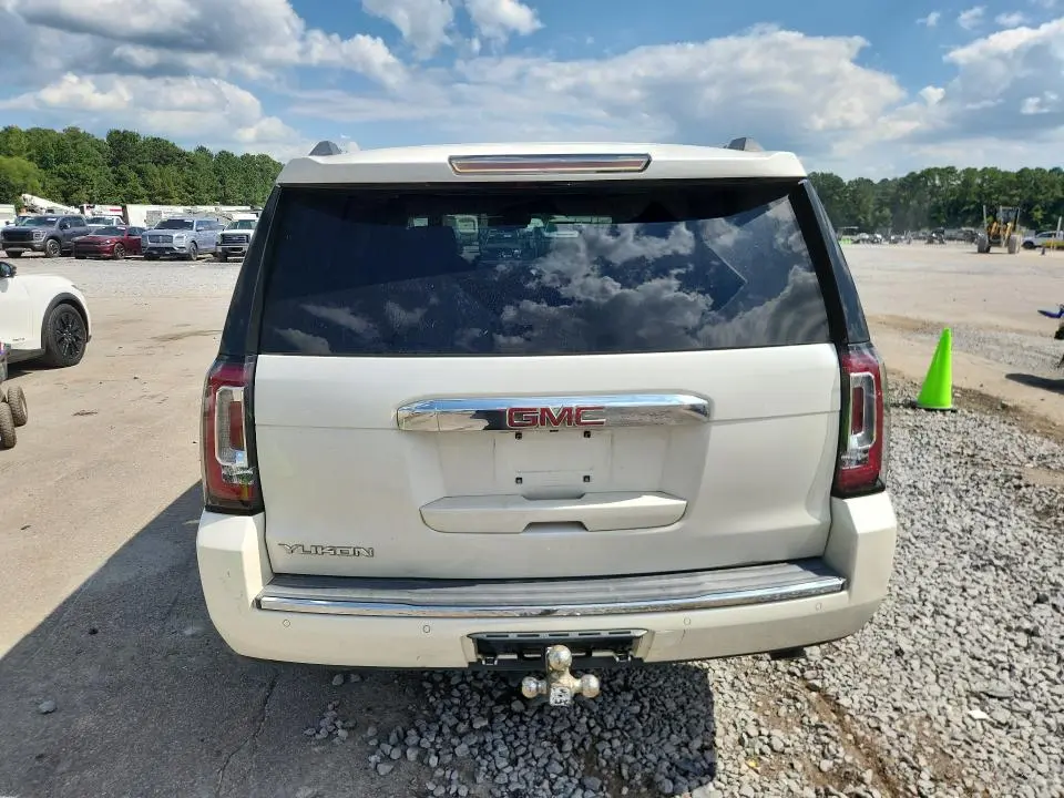2015 GMC YUKON DENALI  