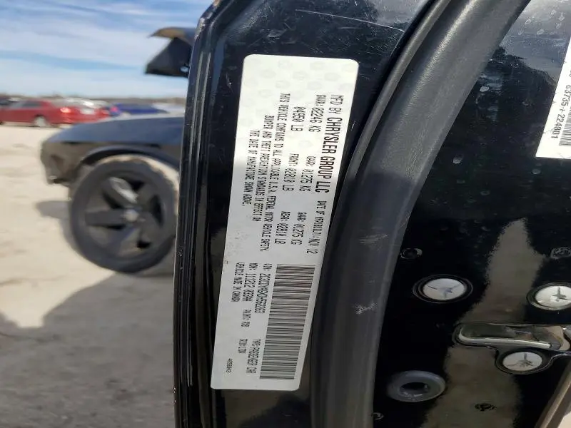 2013 DODGE CHALLENGER SXT  