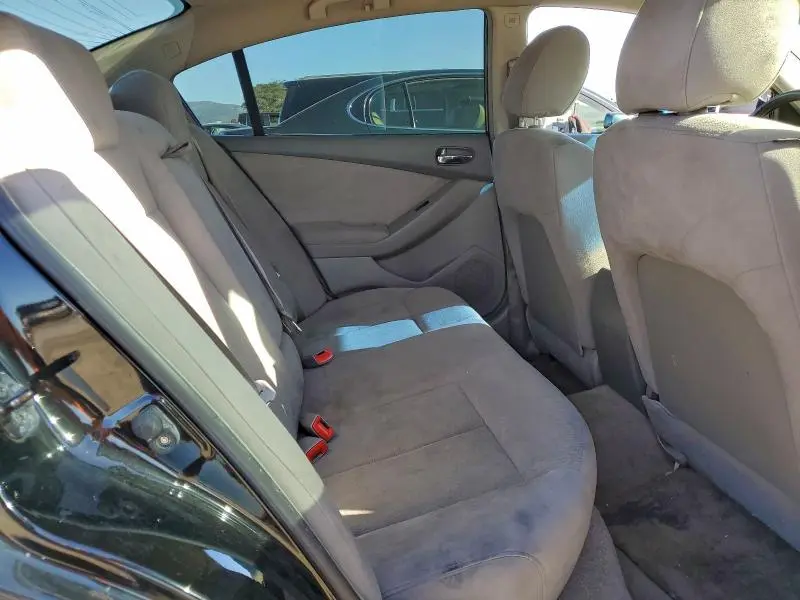 2010 NISSAN ALTIMA BASE  