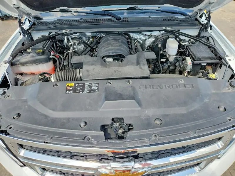 2016 CHEVROLET SUBURBAN C1500 LS  