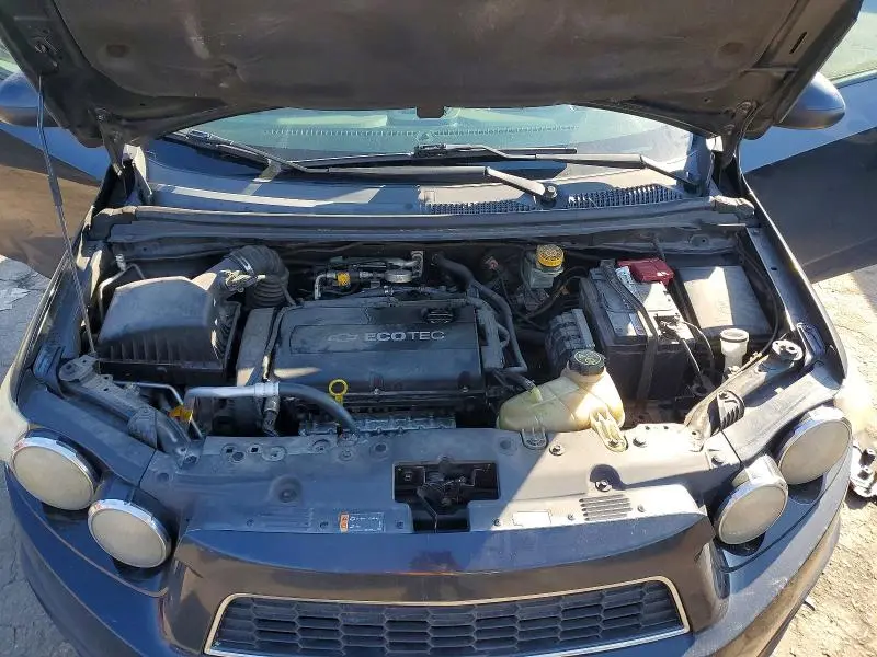 2014 CHEVROLET SONIC LS  