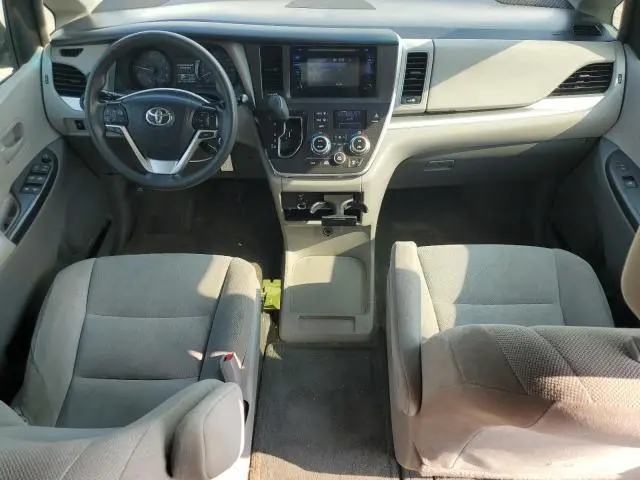 2015 TOYOTA SIENNA   