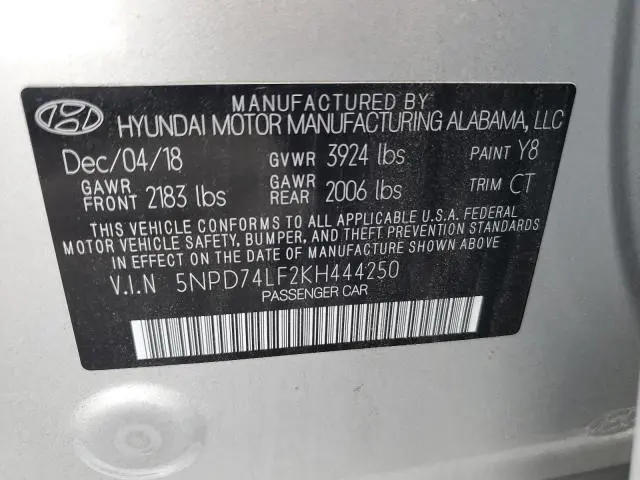 2019 HYUNDAI ELANTRA SE  