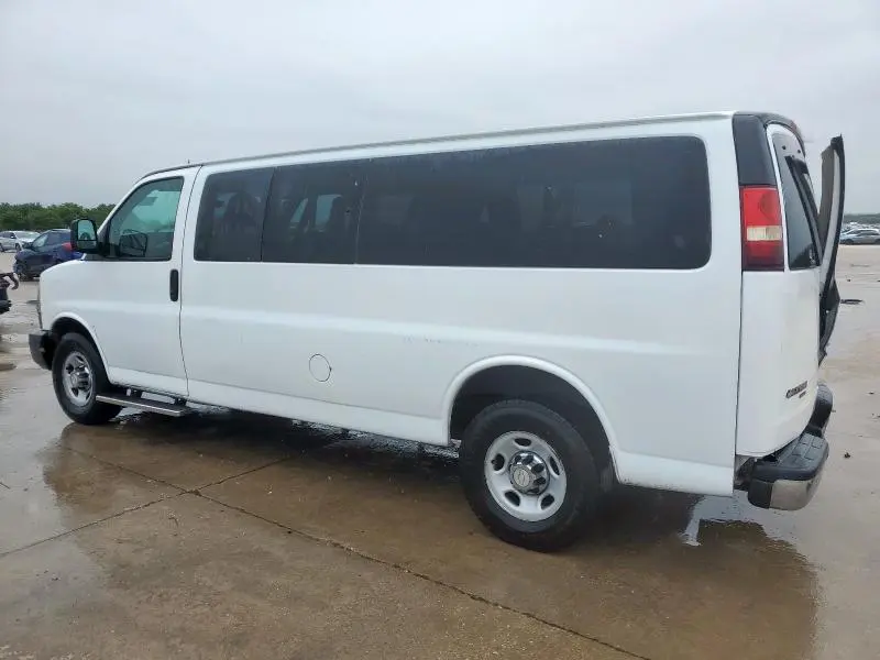 2013 CHEVROLET EXPRESS G3500 LT  