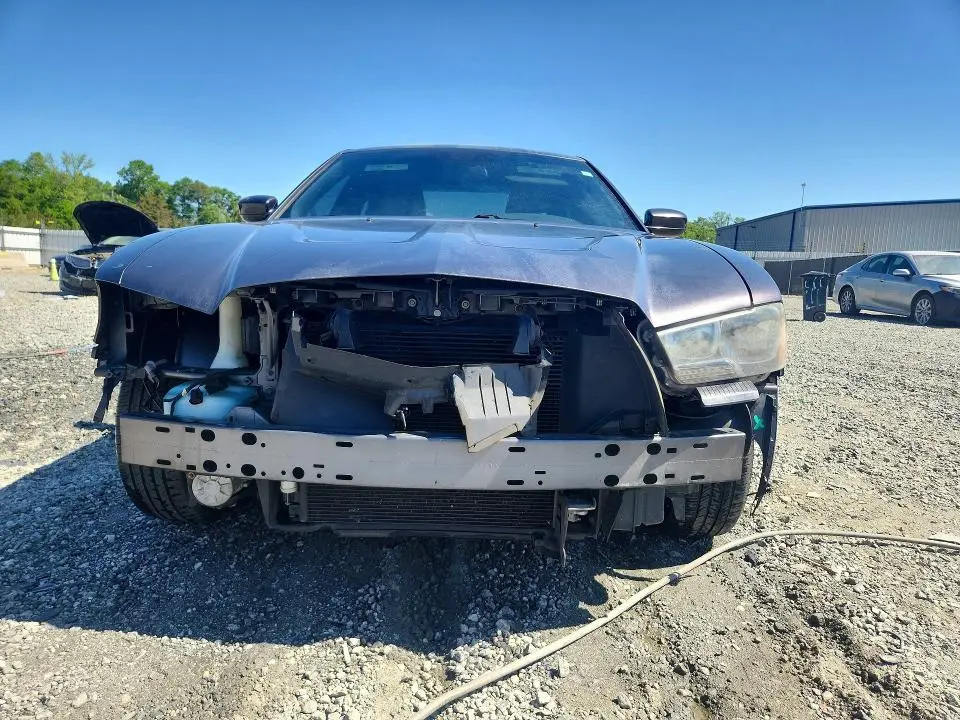 2014 DODGE CHARGER SE  