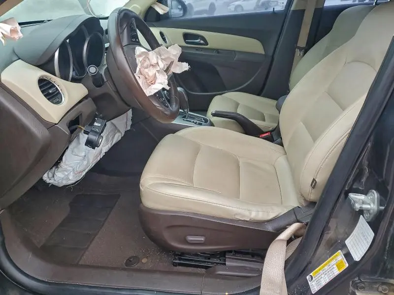 2015 CHEVROLET CRUZE LT  