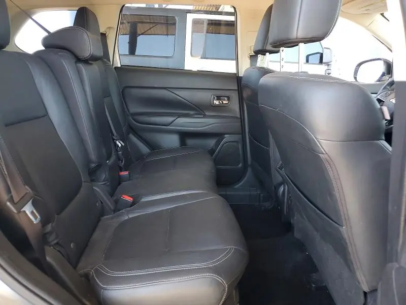 2019 MITSUBISHI OUTLANDER GT  