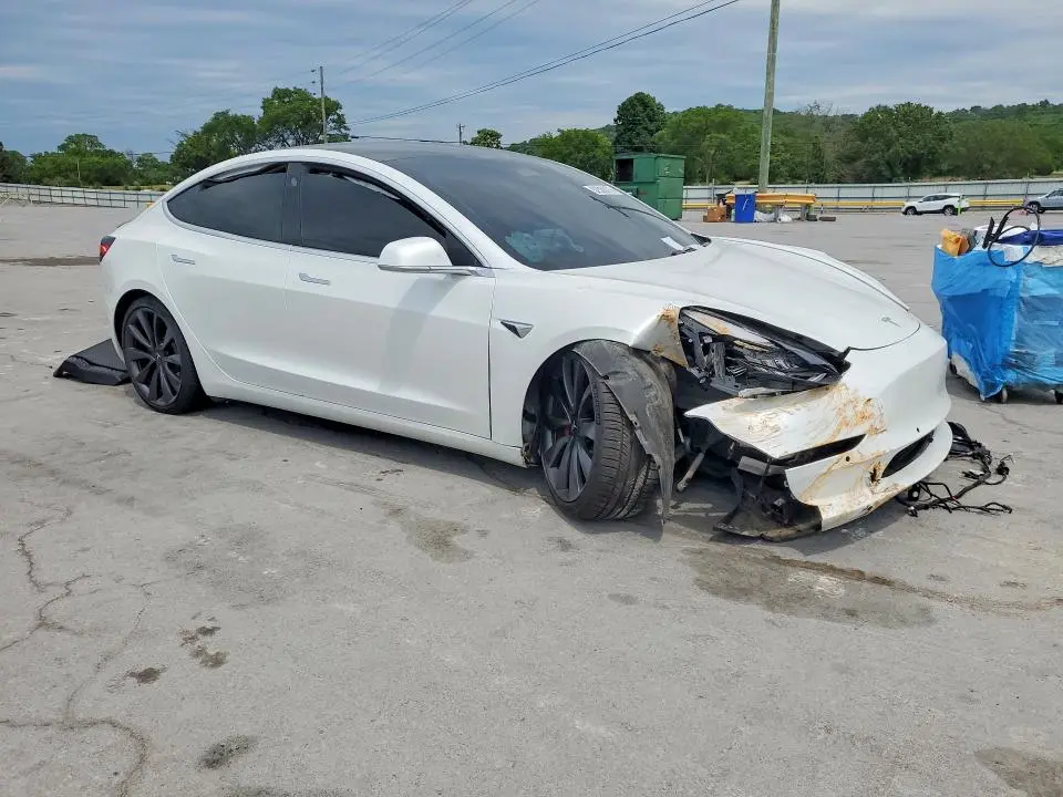 2020 TESLA MODEL 3   
