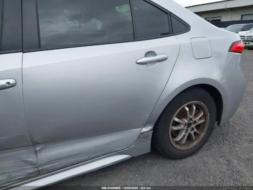 2022 TOYOTA COROLLA HYBRID LE