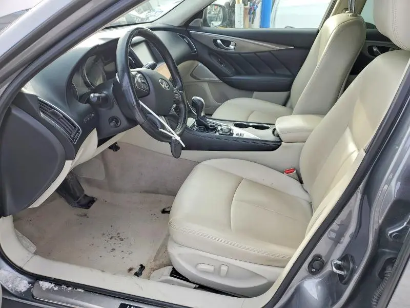 2017 INFINITI Q50 BASE  