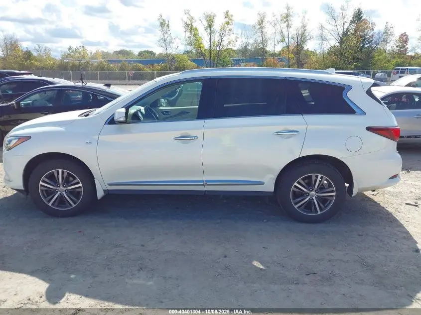 2016 INFINITI QX60  