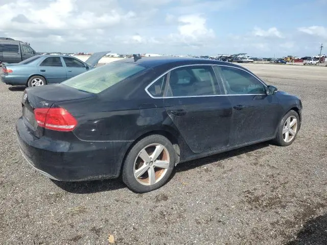 2013 VOLKSWAGEN PASSAT SE