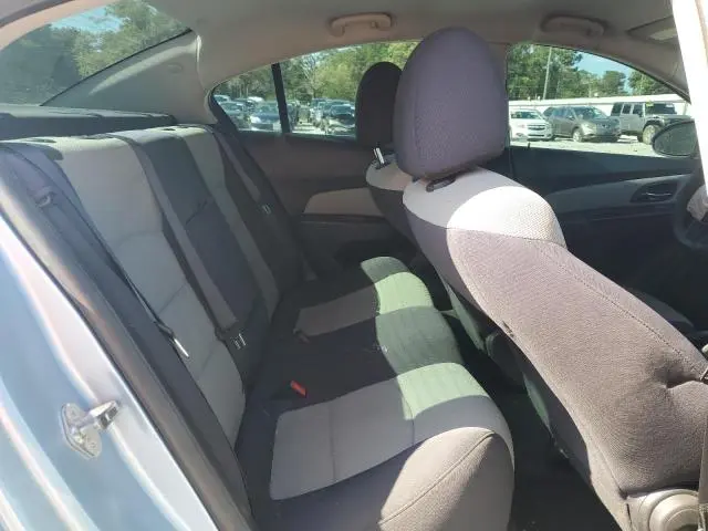 2012 CHEVROLET CRUZE LS