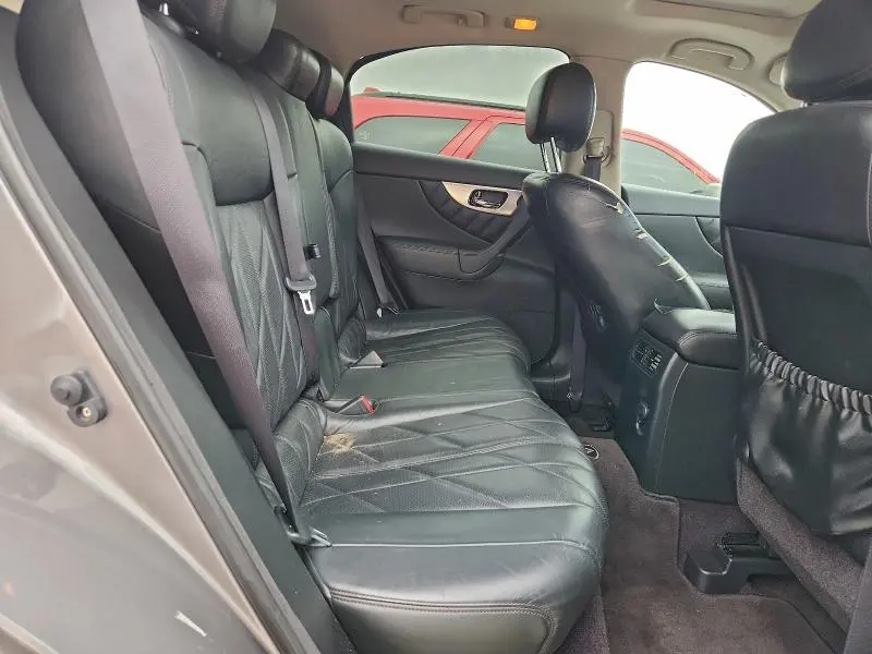 2010 INFINITI FX35   