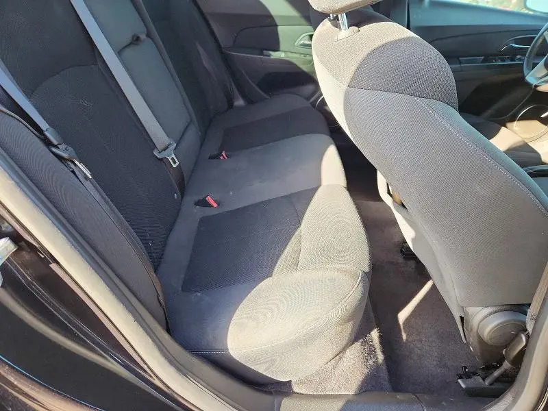 2011 CHEVROLET CRUZE LT  