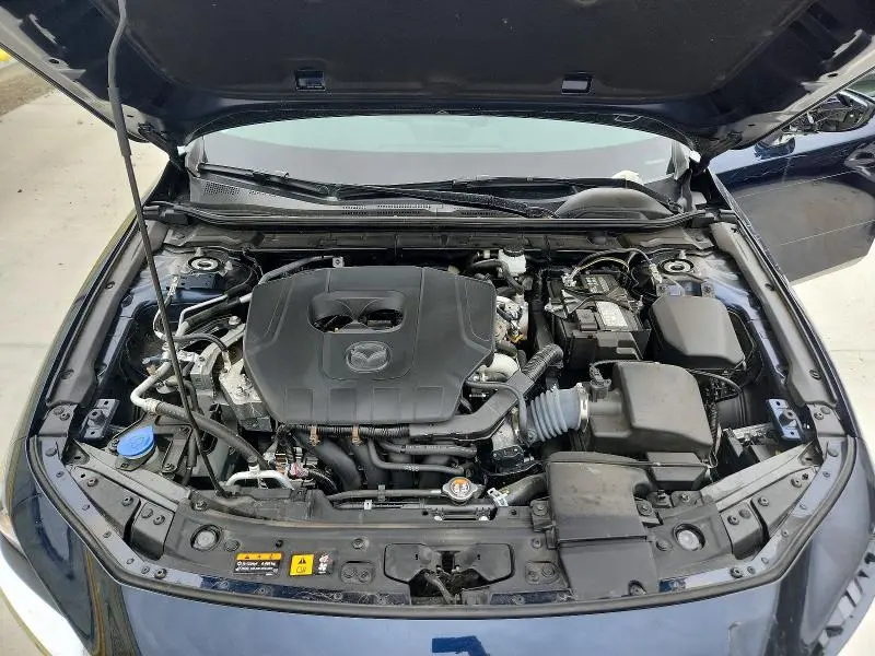 2023 MAZDA 3 SELECT  