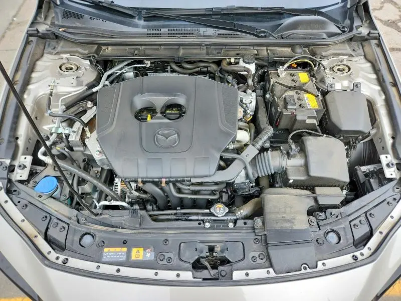 2025 MAZDA 3 PREFERRED  
