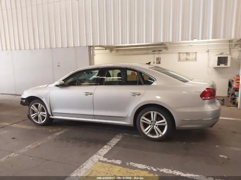 2012 VOLKSWAGEN PASSAT 3.6L V6 SEL PREMIUM