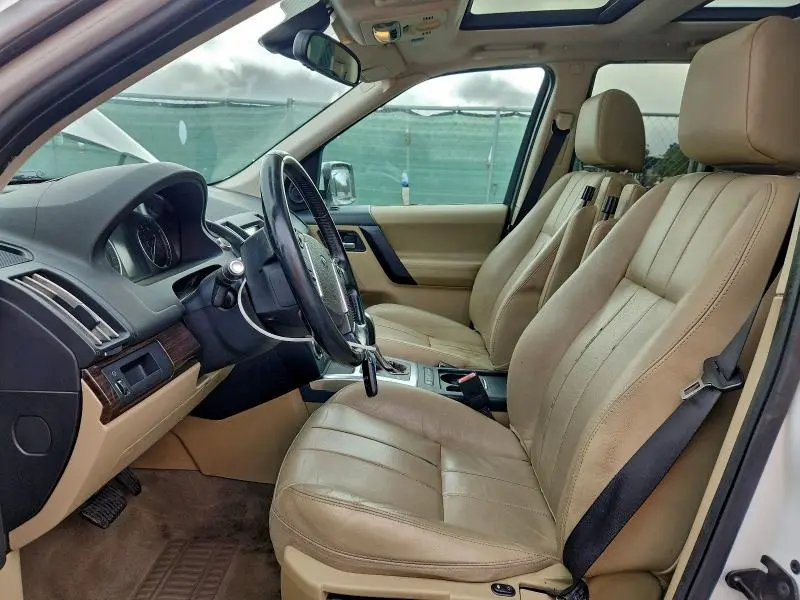 2014 LAND ROVER LR2 HSE  