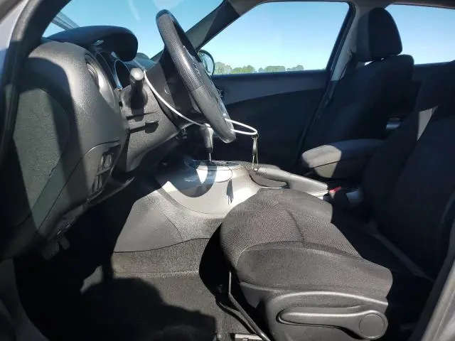 2013 NISSAN JUKE S  