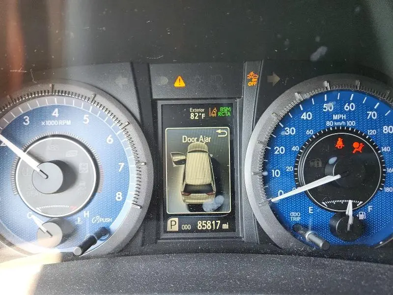 2018 TOYOTA SIENNA XLE 7-PASSENGER  