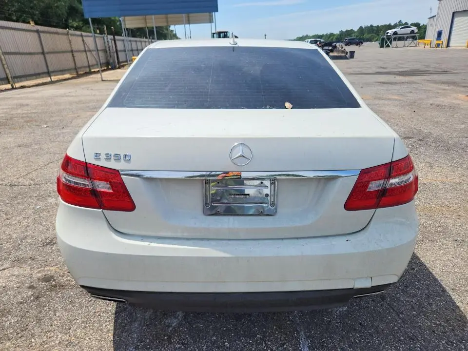 2010 MERCEDES-BENZ E 350  