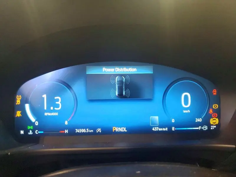2024 FORD ESCAPE PLATINUM  