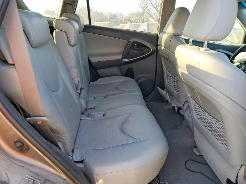 2010 TOYOTA RAV4 LIMITED  