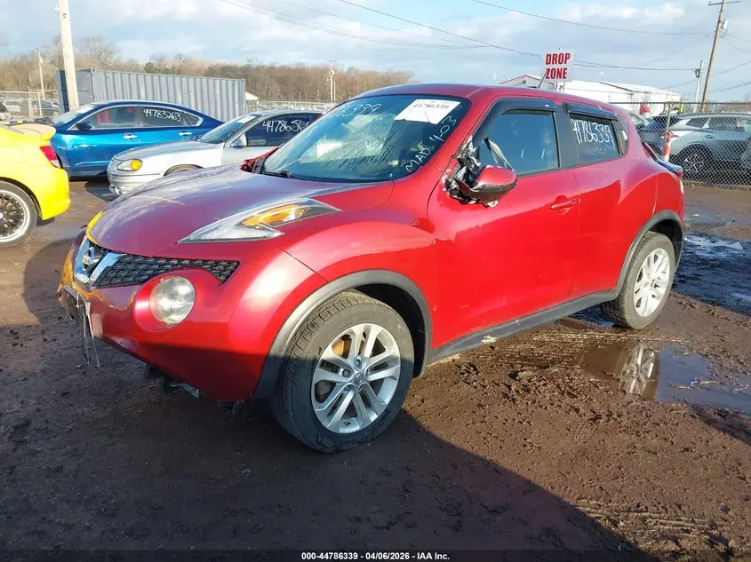 2015 NISSAN JUKE SV
