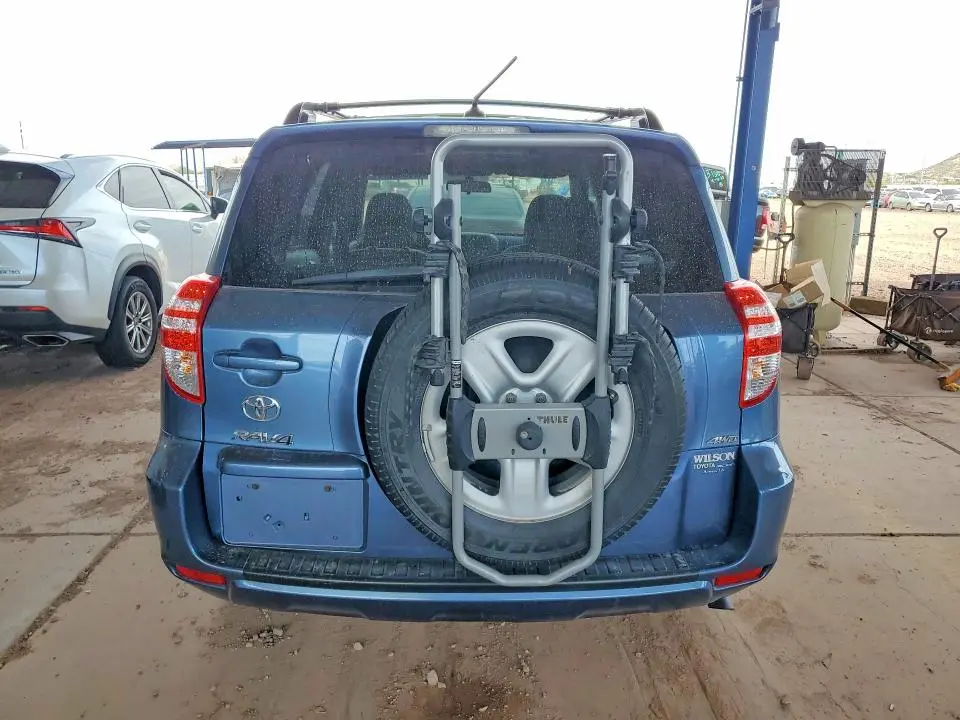 2012 TOYOTA RAV4 BASE  