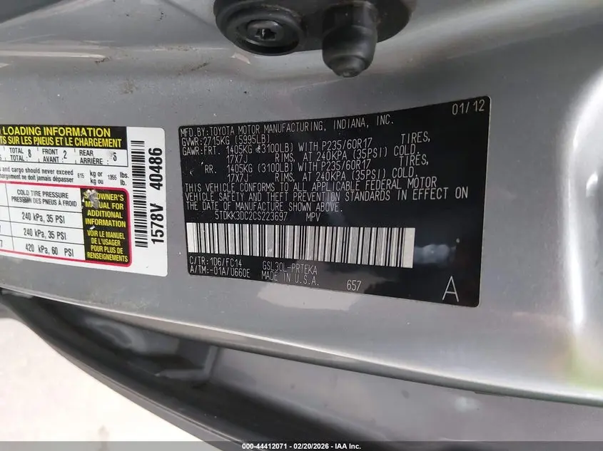 2012 TOYOTA SIENNA LE V6 8 PASSENGER