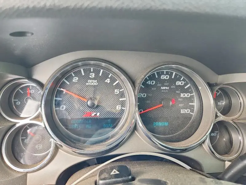2011 CHEVROLET SILVERADO K1500 LT  