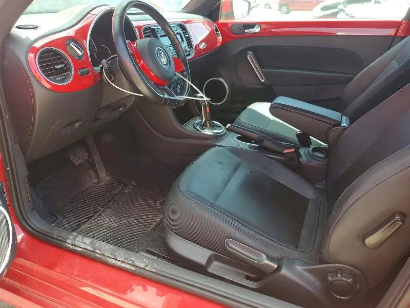 2013 VOLKSWAGEN BEETLE   